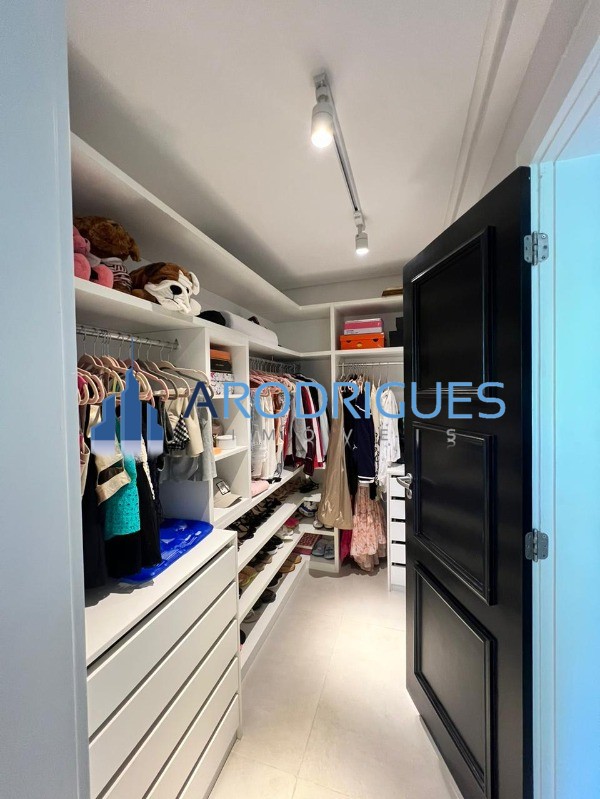 Casa, 6 quartos, 5578 m² - Foto 13