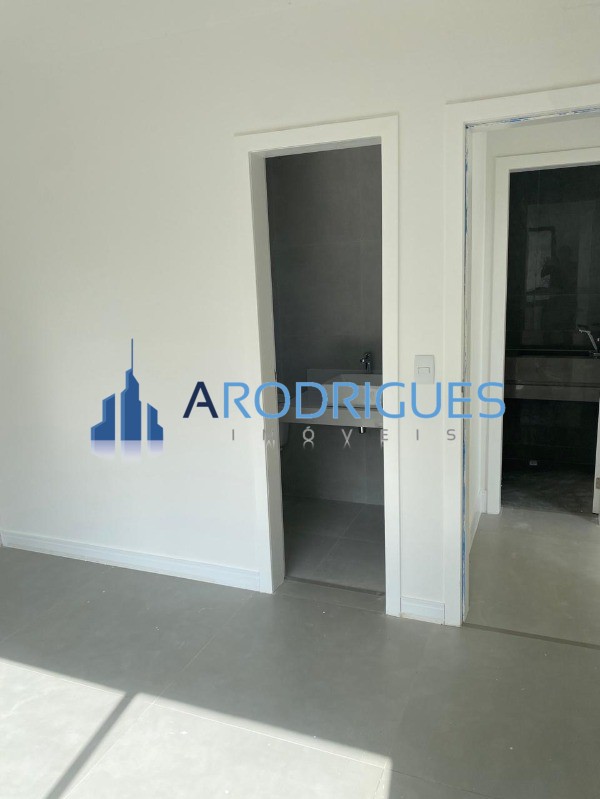 Casa, 4 quartos, 360 m² - Foto 19