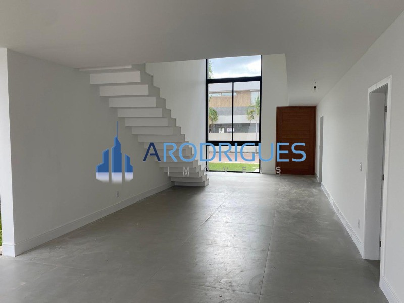 Casa, 4 quartos, 360 m² - Foto 24
