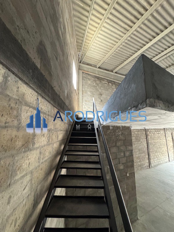 Loja-Salão, 126 m² - Foto 1