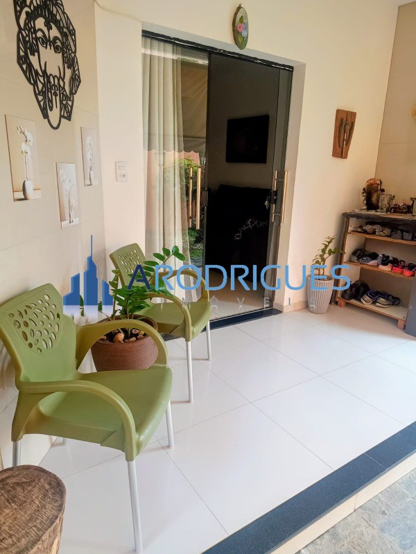 Casa, 2 quartos, 90 m² - Foto 1
