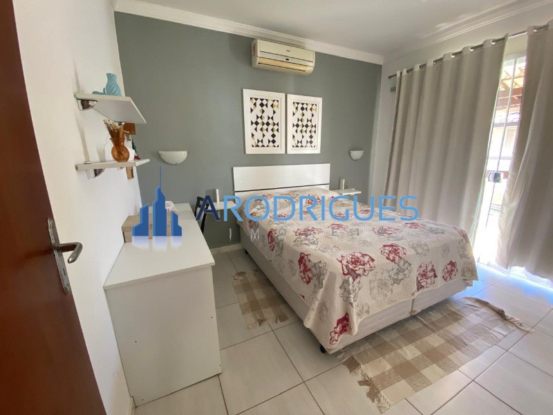 Casa, 3 quartos, 1305 m² - Foto 9