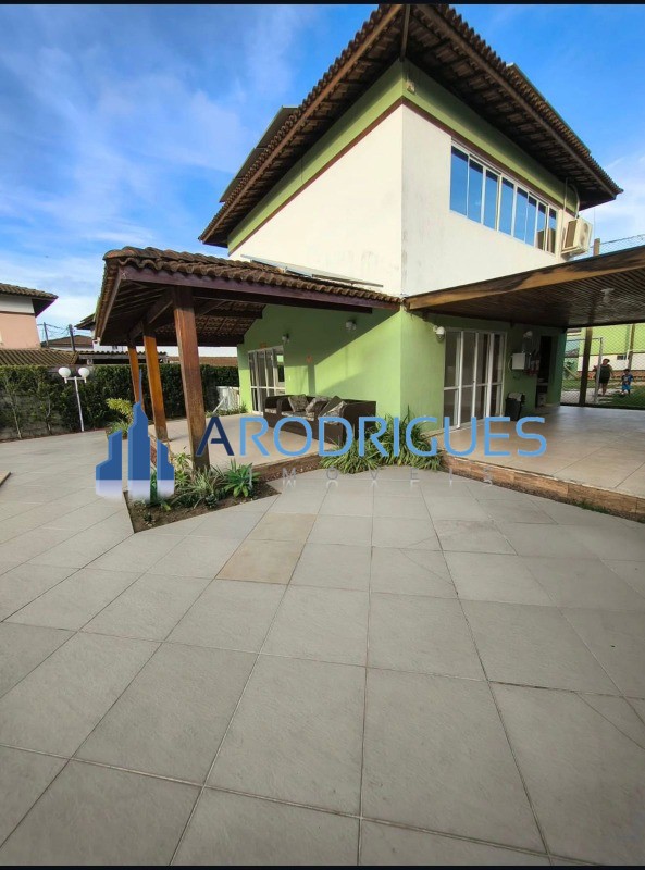 Casa, 4 quartos, 189 m² - Foto 1