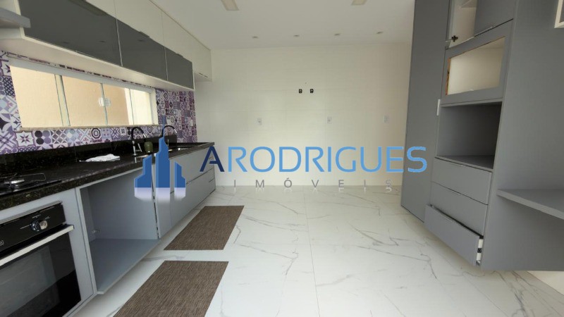 Casa, 4 quartos, 300 m² - Foto 19