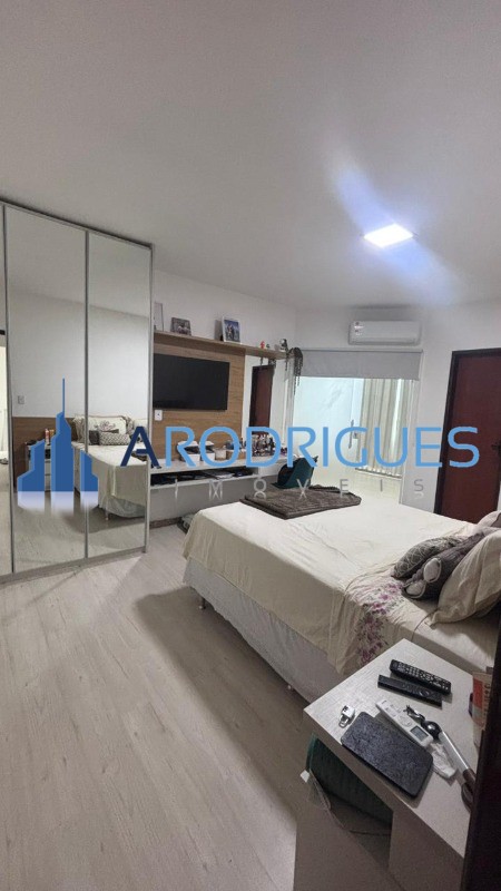 Casa, 4 quartos, 200 m² - Foto 11