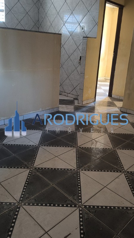 Casa, 2 quartos, 60 m² - Foto 1