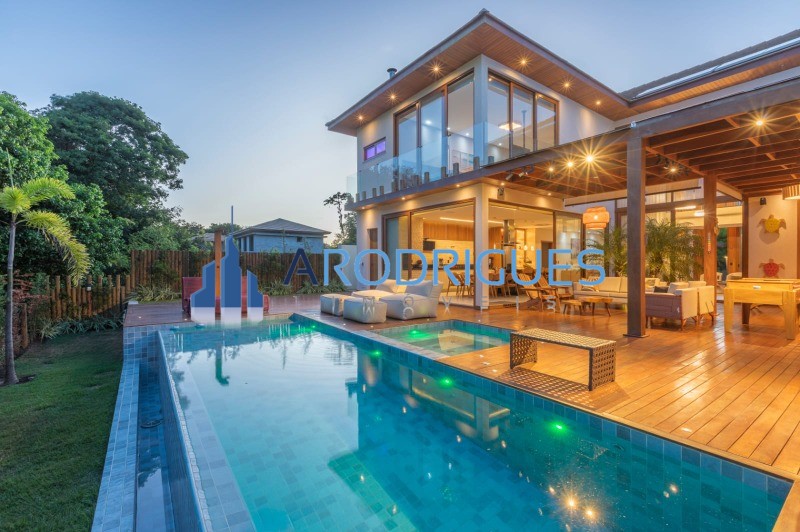 Casa, 6 quartos, 700 m² - Foto 1