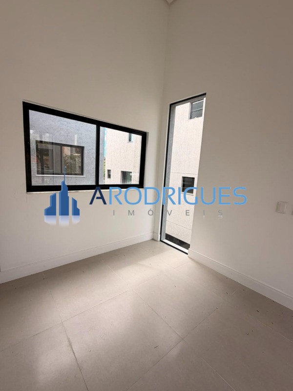 Casa, 4 quartos, 381 m² - Foto 20