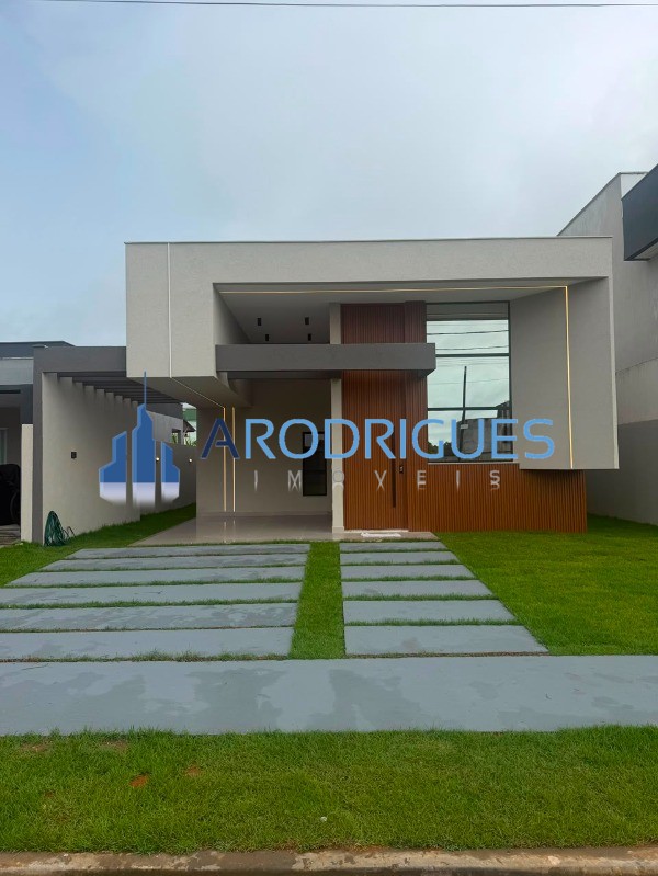 Casa, 3 quartos, 277 m² - Foto 1