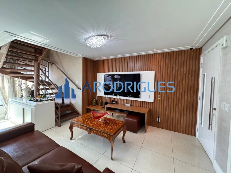 Apartamento, 3 quartos, 226 m² - Foto 4