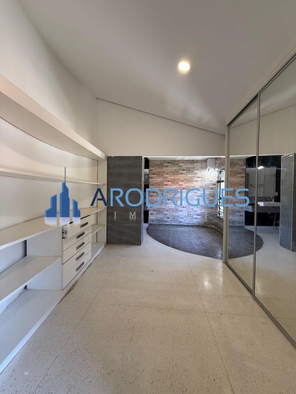 Casa, 3 quartos, 379 m² - Foto 14