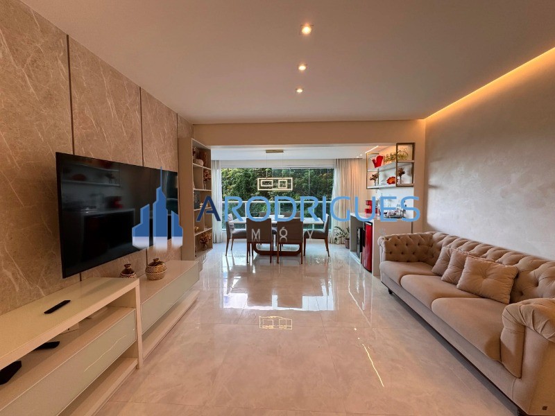 Apartamento, 3 quartos, 142 m² - Foto 1