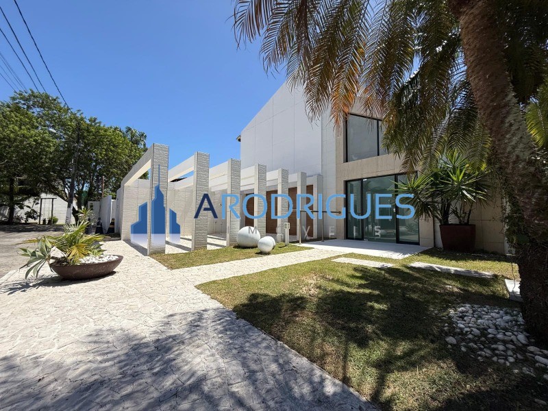 Casa, 3 quartos, 379 m² - Foto 1