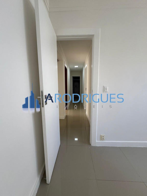 Apartamento, 3 quartos, 123 m² - Foto 3