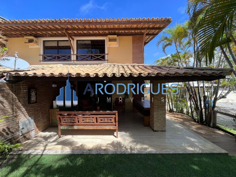 Casa, 3 quartos, 227 m² - Foto 2
