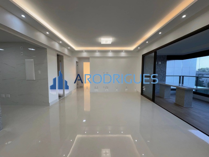 Apartamento, 3 quartos, 128 m² - Foto 1