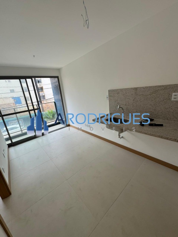 Apartamento, 1 quarto, 28 m² - Foto 2