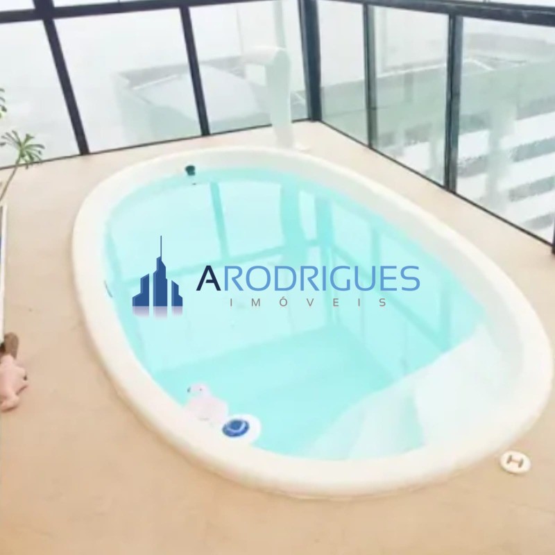 Cobertura, 5 quartos, 207 m² - Foto 2
