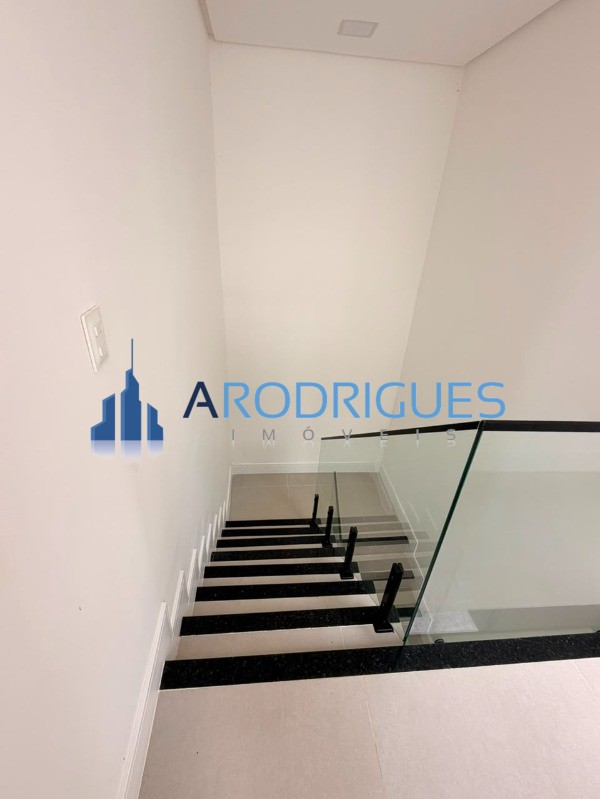Casa, 4 quartos, 381 m² - Foto 10