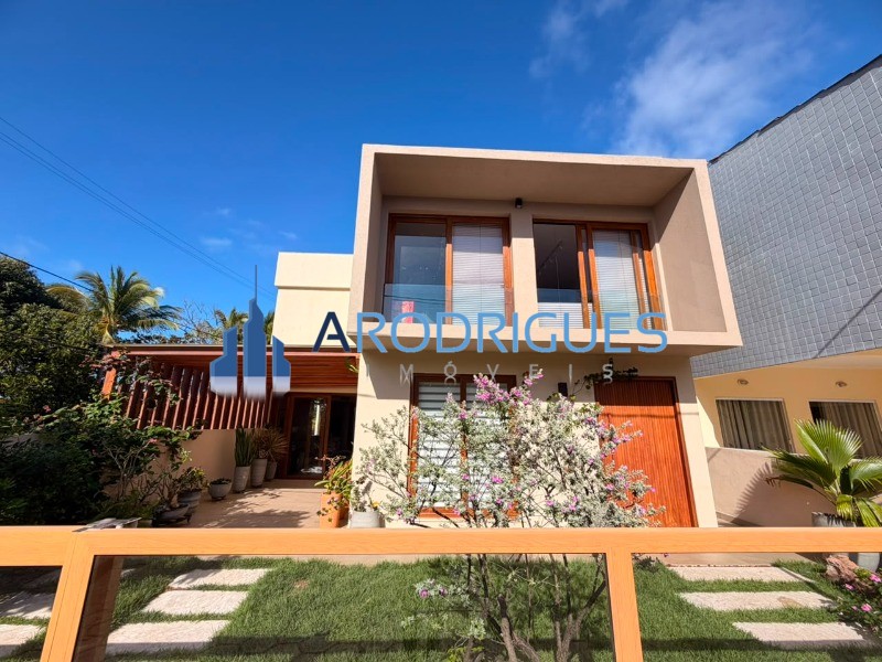 Casa, 4 quartos, 330 m² - Foto 1