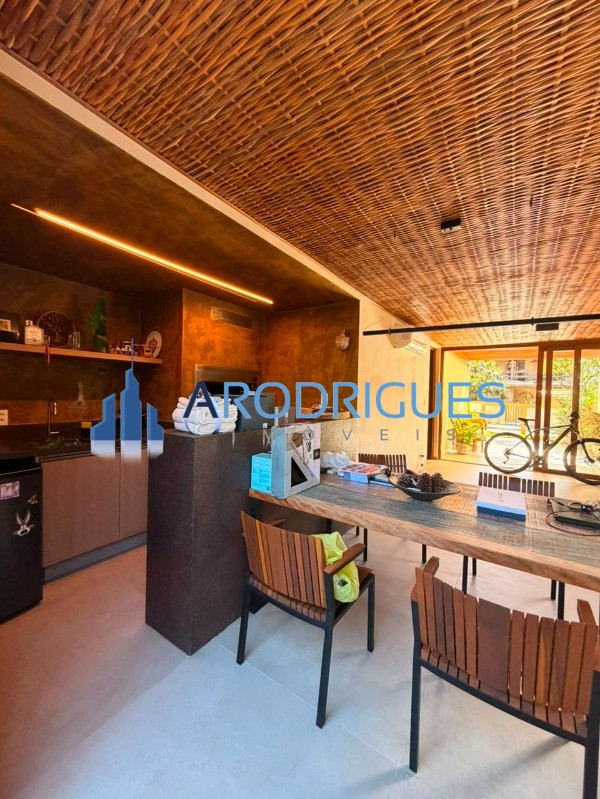 Casa, 4 quartos, 330 m² - Foto 12