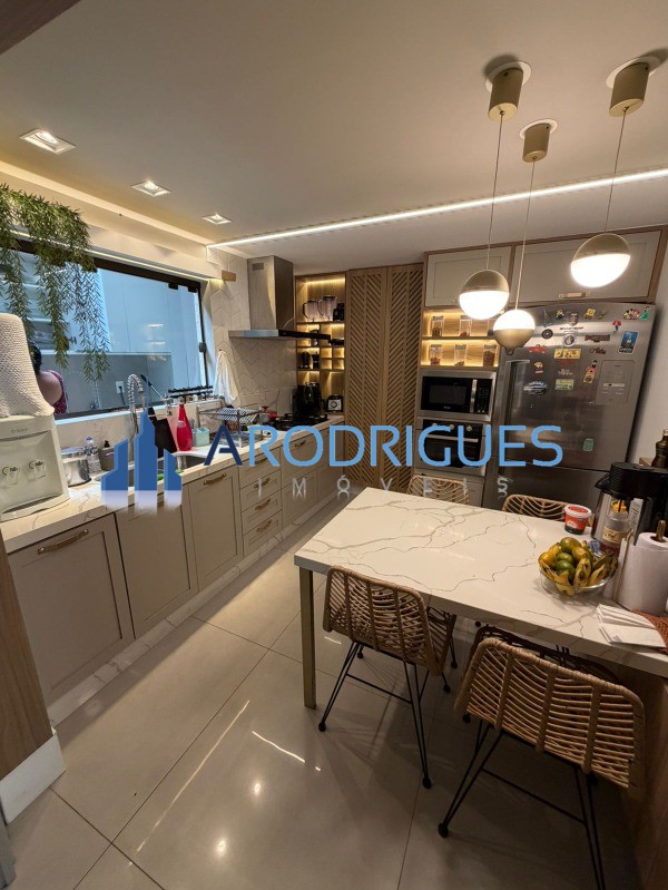 Casa, 3 quartos, 210 m² - Foto 24