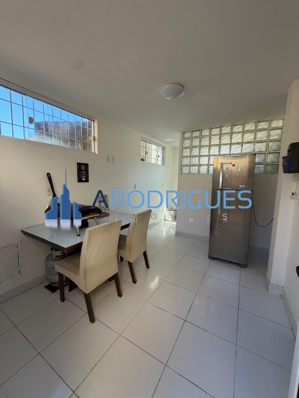 Casa, 3 quartos, 250 m² - Foto 19