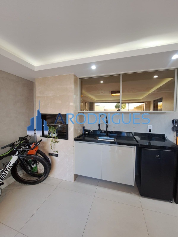 Casa, 3 quartos, 261 m² - Foto 33