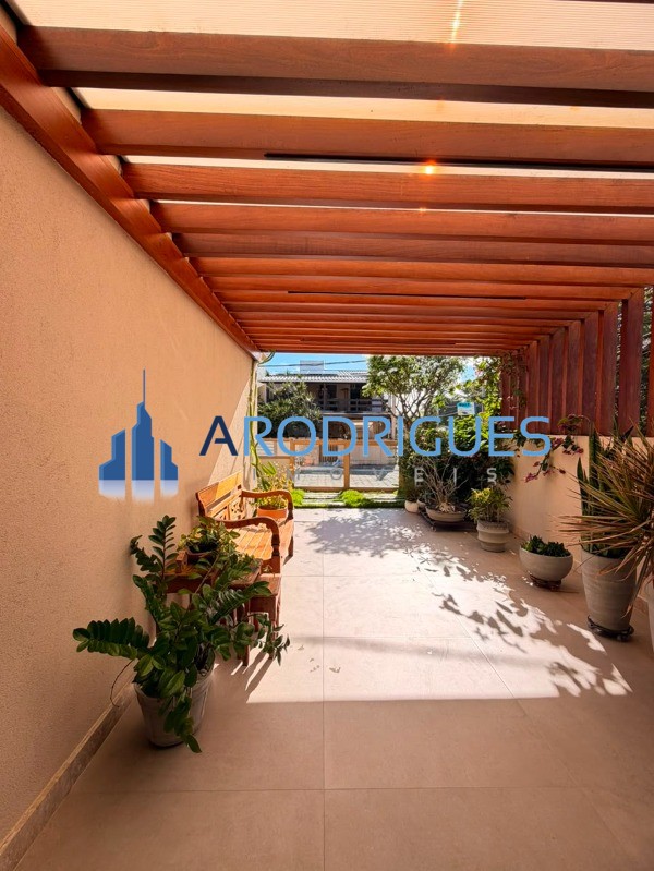 Casa, 4 quartos, 330 m² - Foto 14