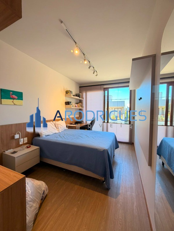 Casa, 4 quartos, 330 m² - Foto 25