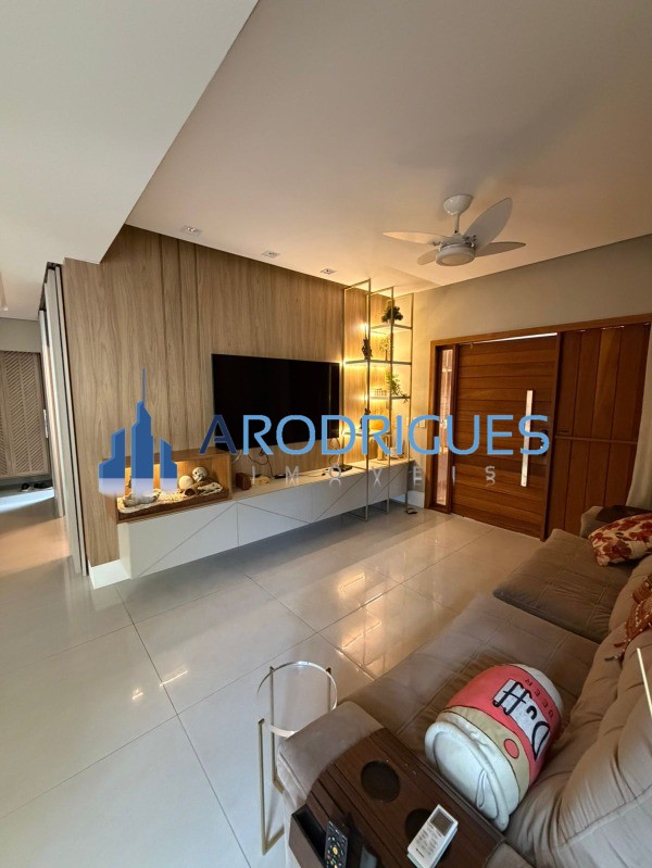 Casa, 3 quartos, 210 m² - Foto 9