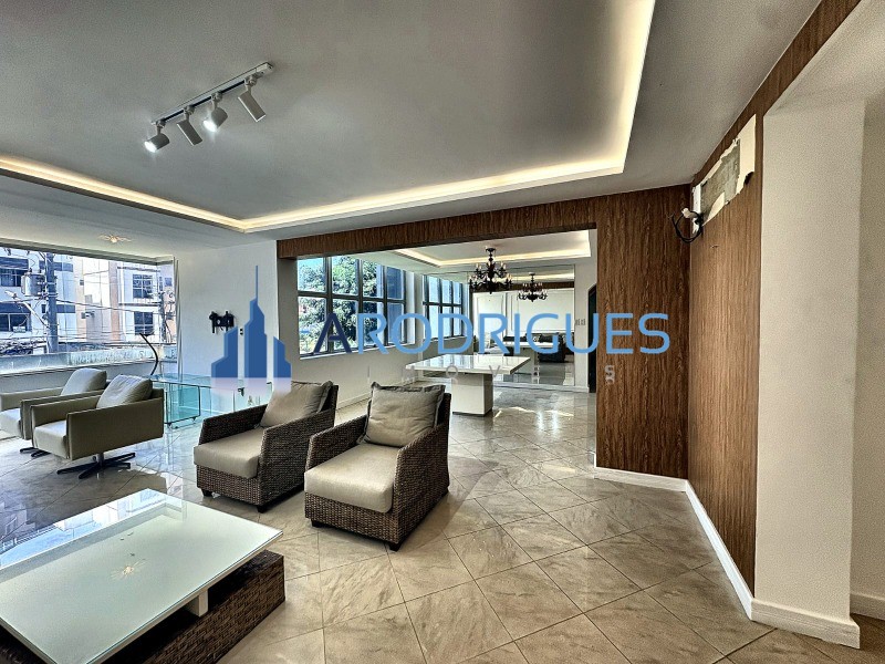 Apartamento, 4 quartos, 200 m² - Foto 1