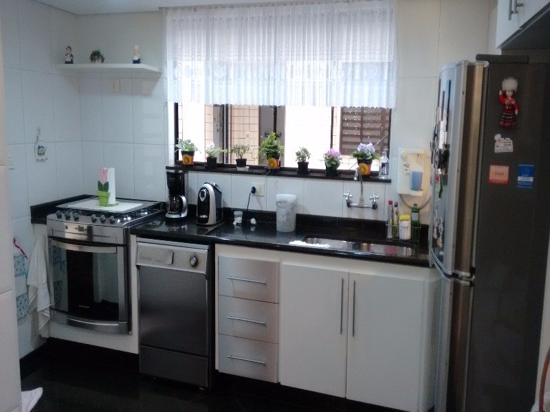 Sobrado à venda com 3 quartos, 250m² - Foto 6