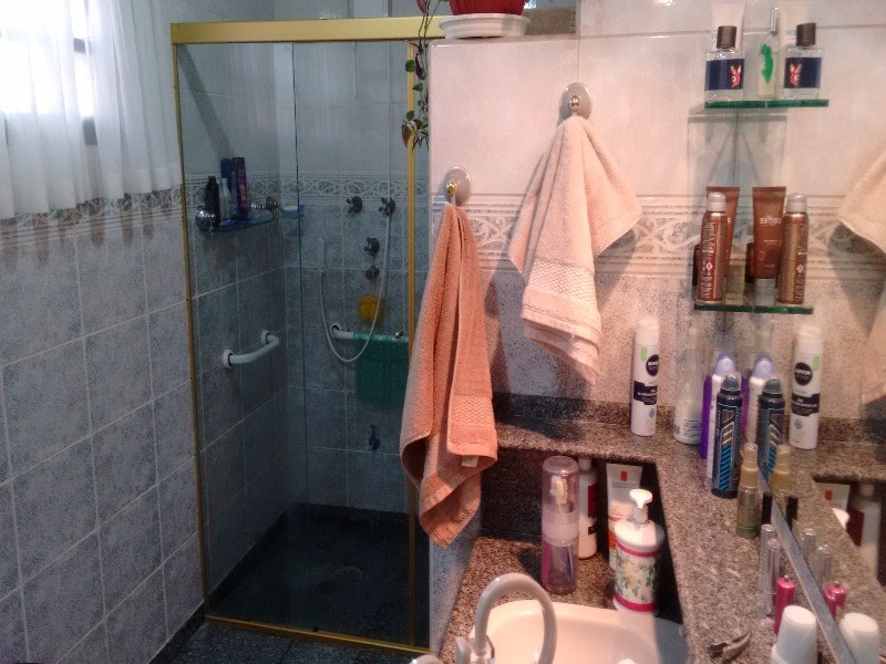 Sobrado à venda com 3 quartos, 250m² - Foto 17