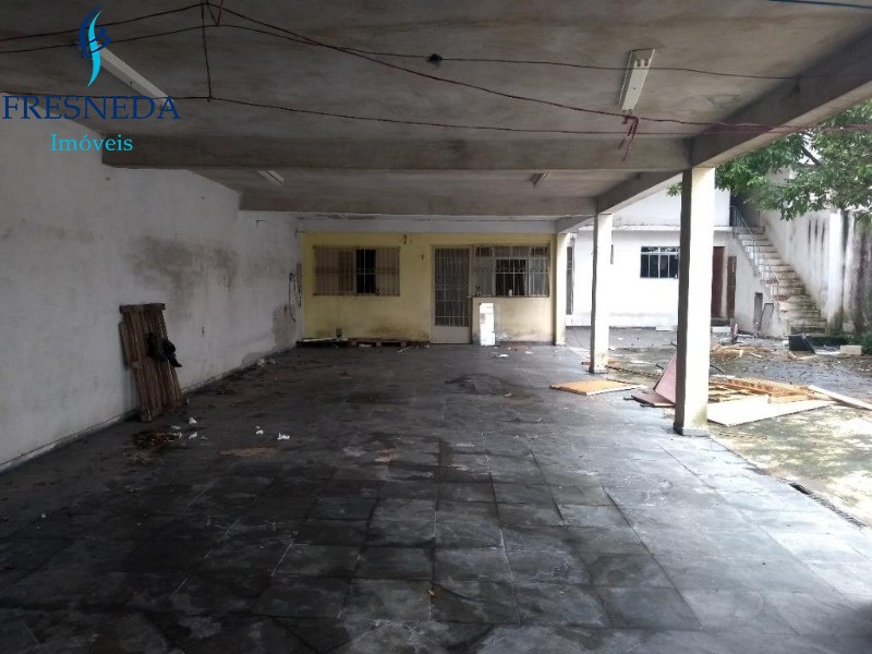 Casa, 5 quartos, 140 m² - Foto 1