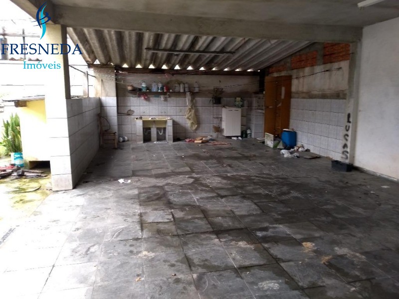 Casa, 5 quartos, 140 m² - Foto 3