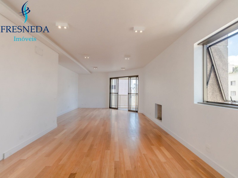 Apartamento, 4 quartos, 194 m² - Foto 2