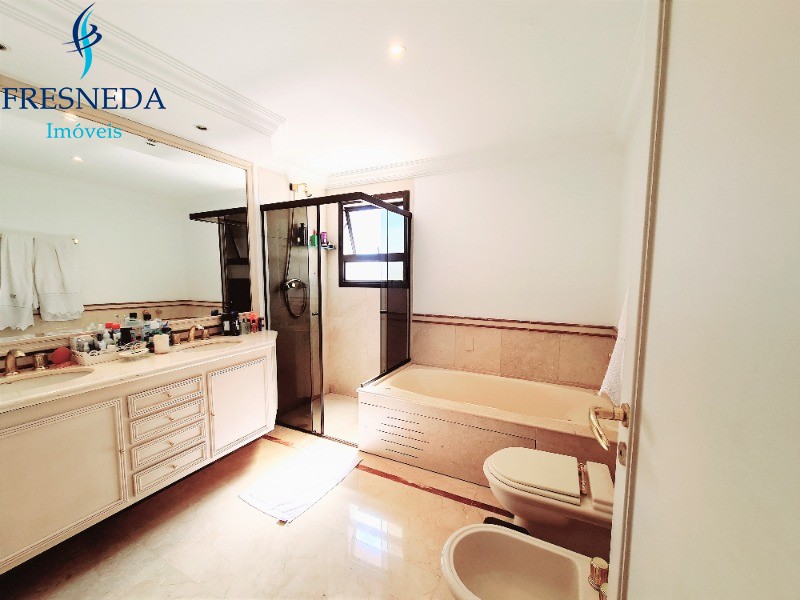 Apartamento, 4 quartos, 257 m² - Foto 35