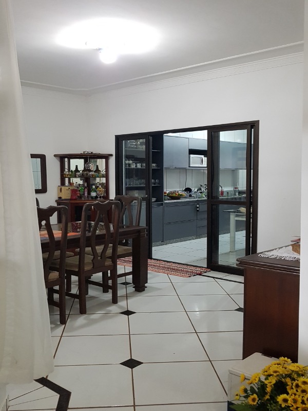 Casa, 2 quartos, 166 m² - Foto 7