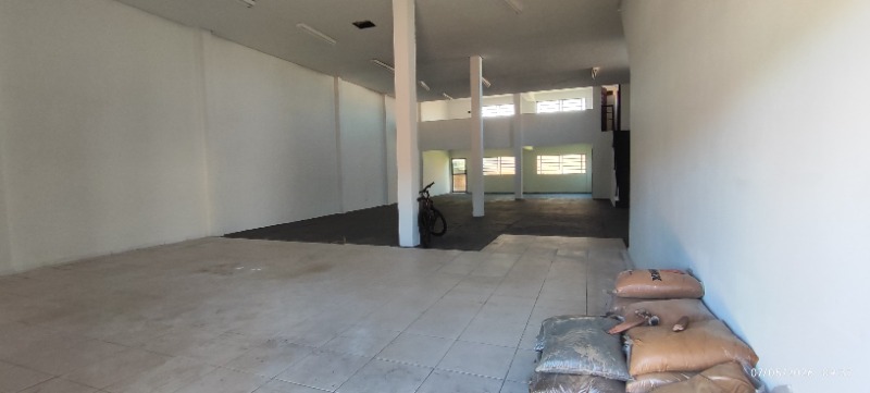 Loja-Salão, 220 m² - Foto 2