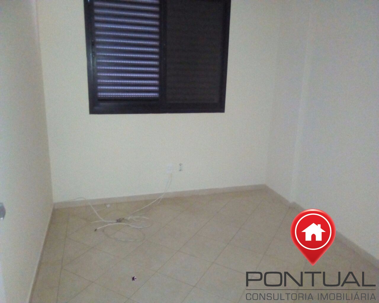 Apartamento à venda Tivoli Plaza, 1 dormitório no Centro. Estuda proposta! Pontual Imóveis sua imobiliária em Marília.