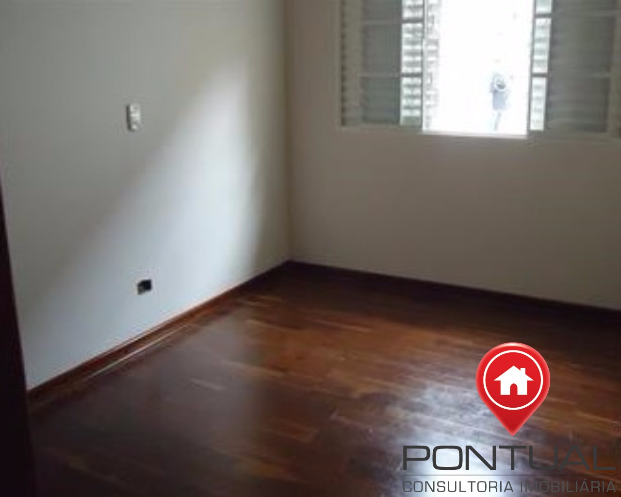 Apartamento à venda Tivoli Plaza, 1 dormitório no Centro. Estuda proposta! Pontual Imóveis sua imobiliária em Marília.