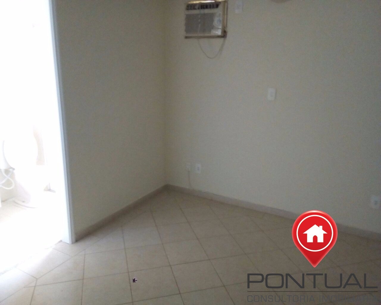Apartamento à venda Tivoli Plaza, 1 dormitório no Centro. Estuda proposta! Pontual Imóveis sua imobiliária em Marília.