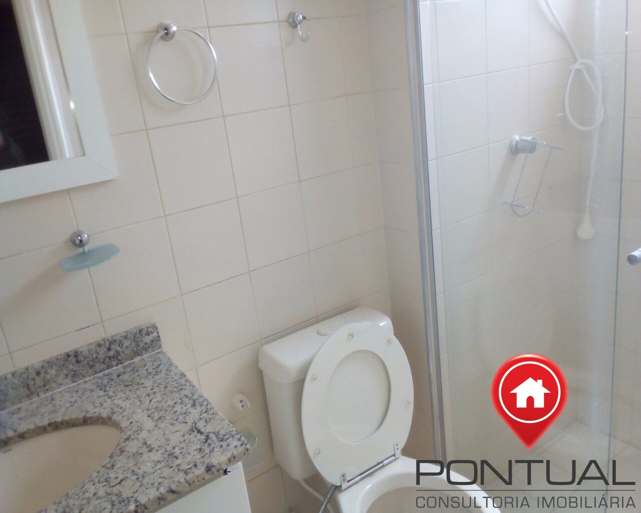 Apartamento à venda Tivoli Plaza, 1 dormitório no Centro. Estuda proposta! Pontual Imóveis sua imobiliária em Marília.