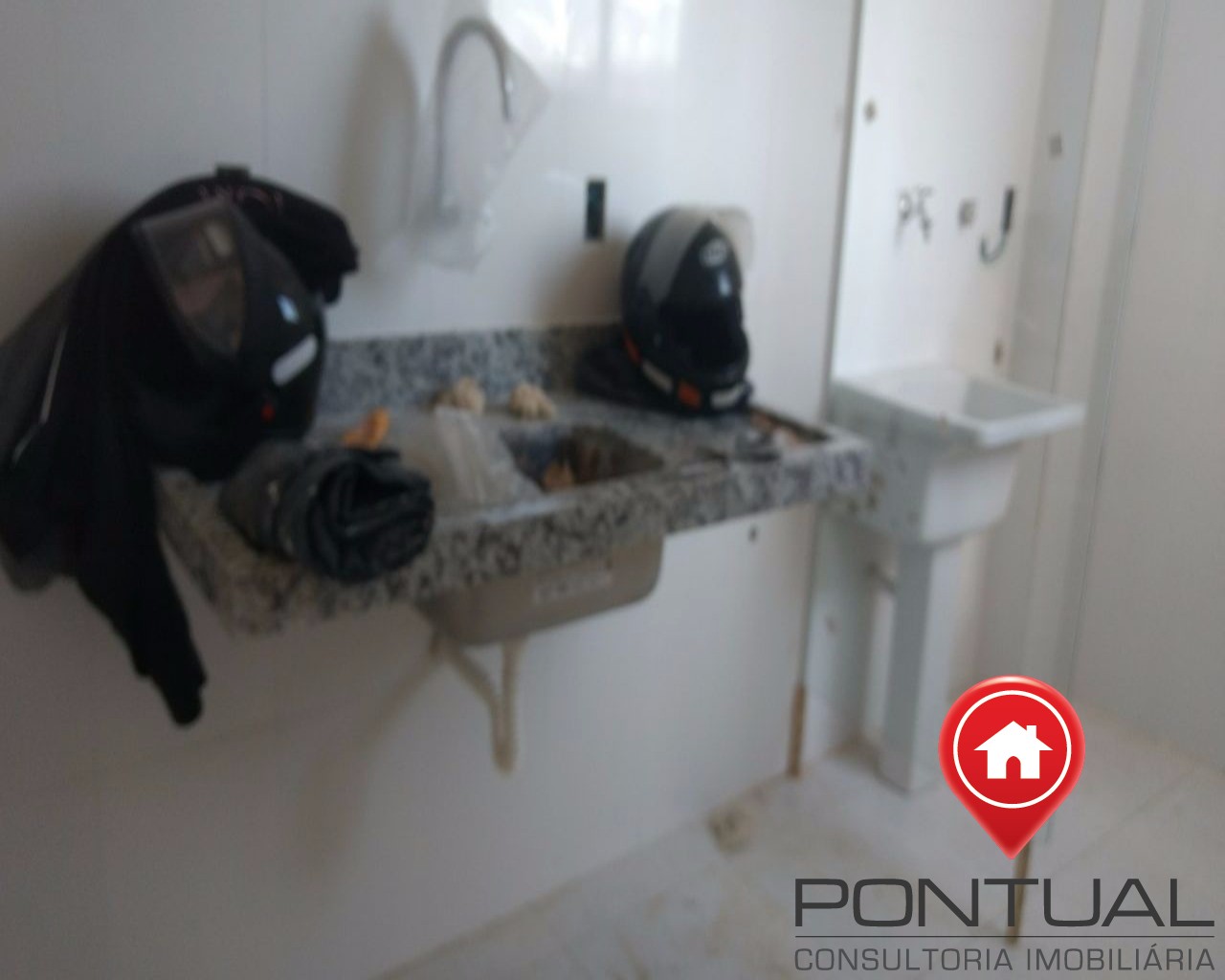 Apartamento novo à venda edifício estoril, 2 dorms no centro