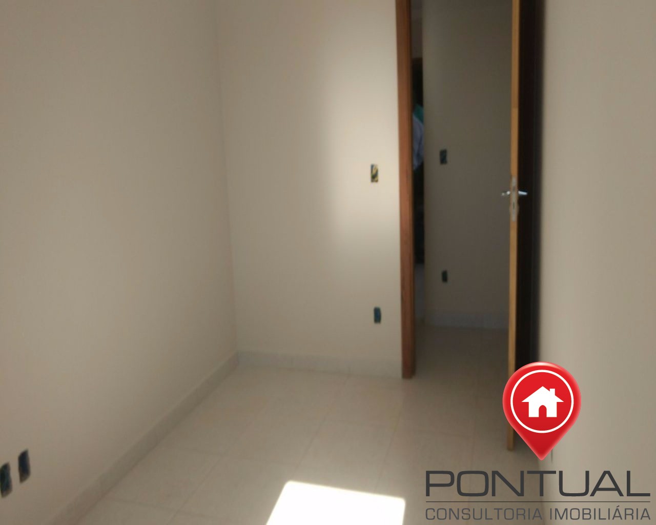 Apartamento novo à venda Edifício Estoril, 2 dorms no Centro. Estuda permuta! Pontual Imóveis sua imobiliária em Marília.