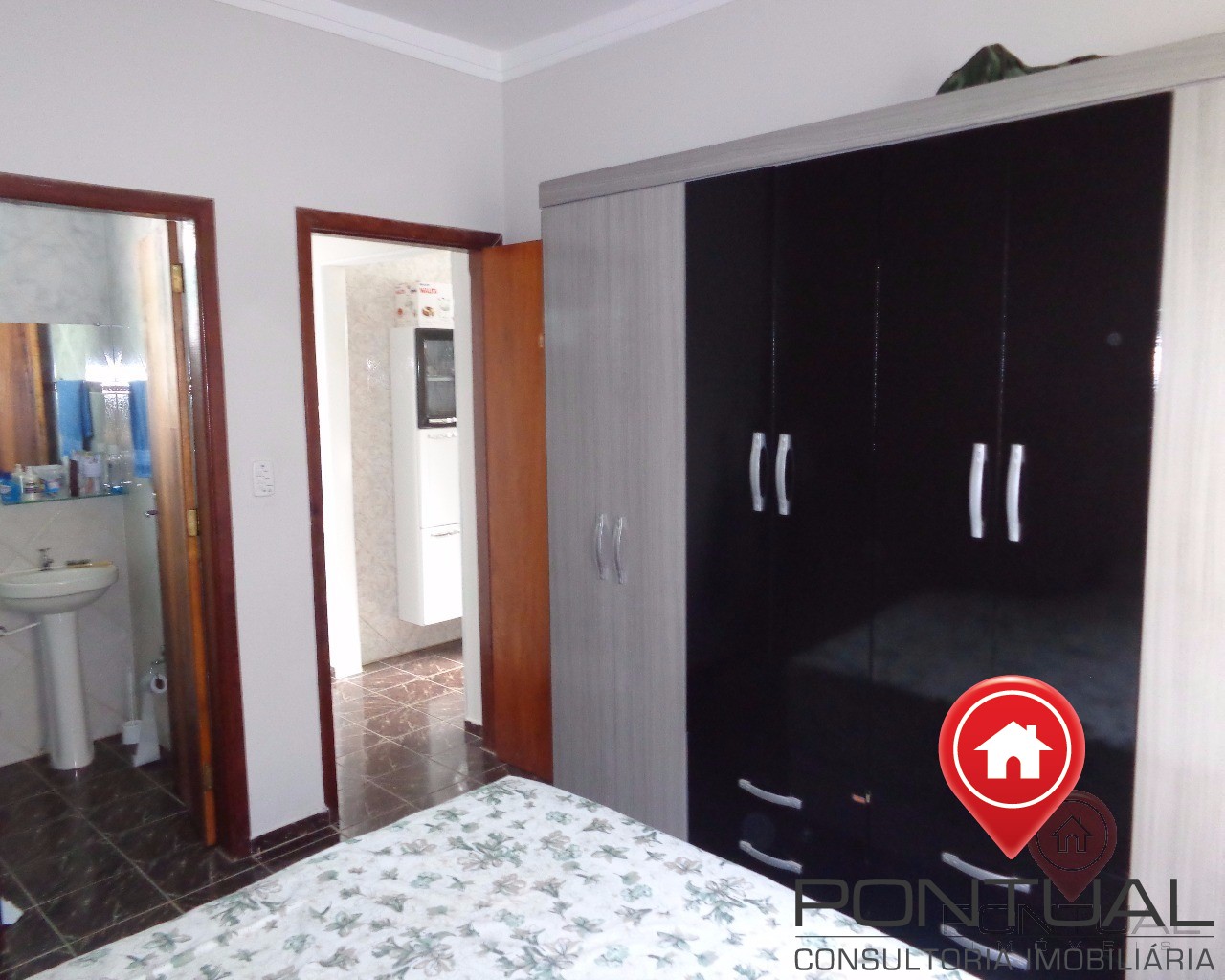 Casa à Venda em Marília no Bairro Sasazaki II. Venha conhecer!