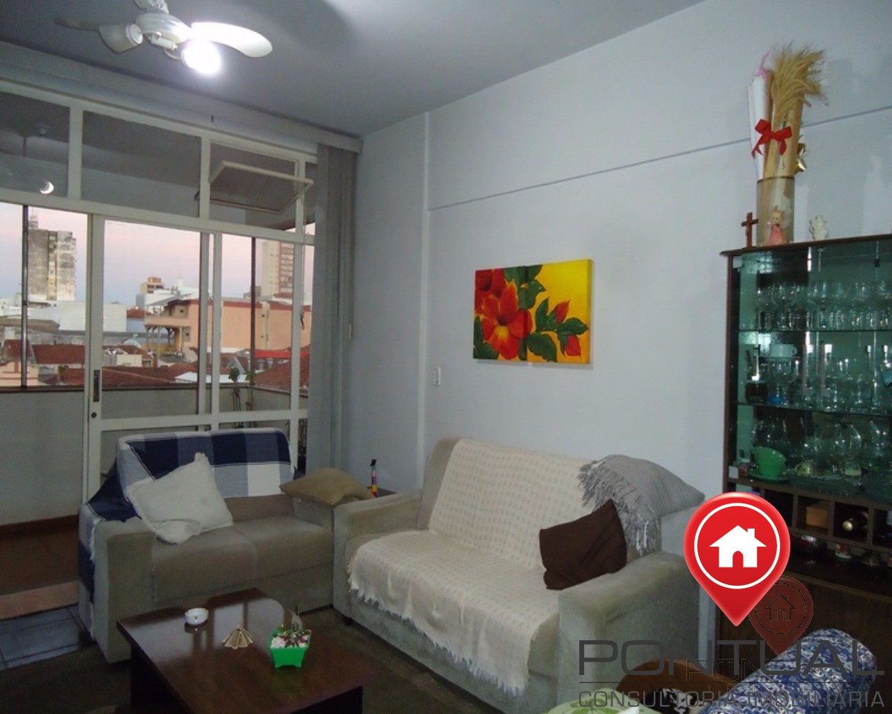Apartamento à Venda no Centro de Marília SP, Ed. João Borgueti, 2 dorms, 127m². Aceita permuta! Fale já. Pontual Imóveis sua imobiliária em Marília.