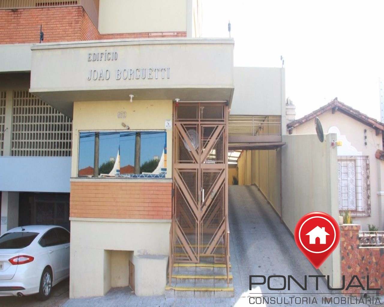 Apartamento à Venda no Centro de Marília SP, Ed. João Borgueti, 2 dorms, 127m². Aceita permuta! Fale já. Pontual Imóveis sua imobiliária em Marília.