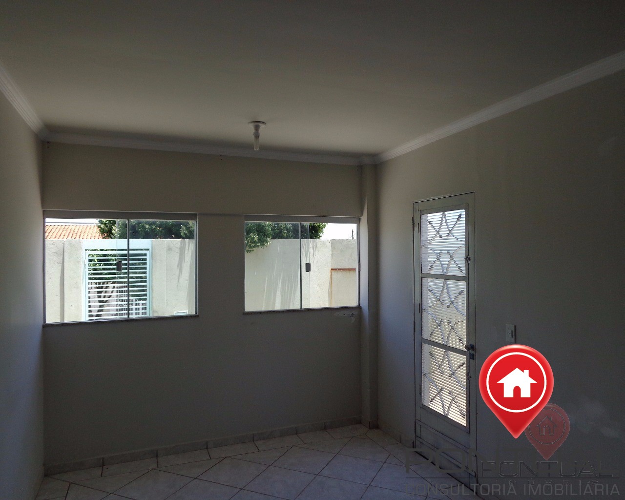 Imóvel à venda em lins-sp: casa com 2 quartos, 1 sala, 1 ban